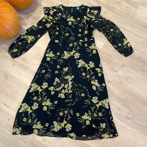 Fall Floral Dress 🌿